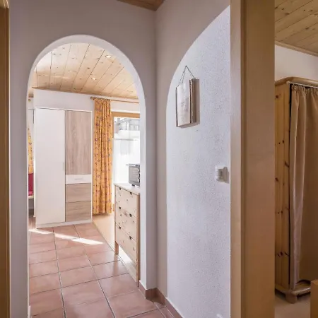 Alluring With Ski Storage,balcony,heating, Parking Apartment
